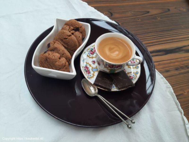 Pindakaas chocolate chip koekjes