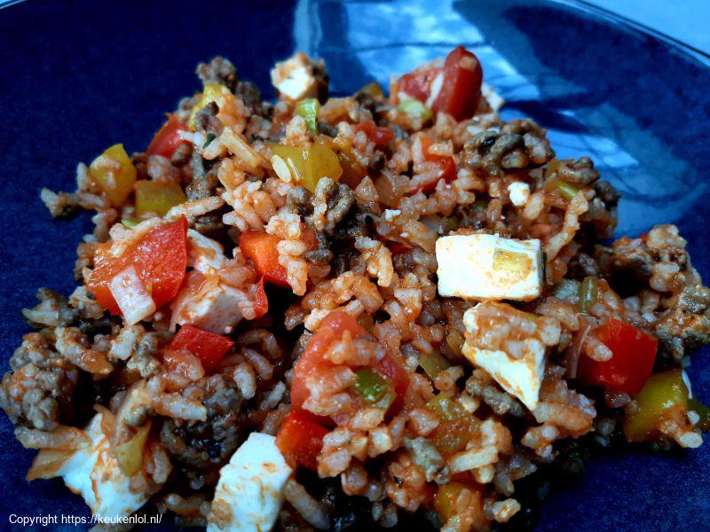 Rijstschotel met gehakt en feta