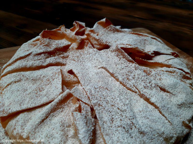 Bougatsa