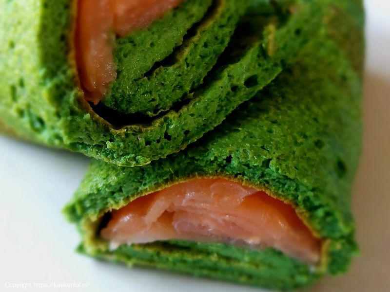 Spinazie omelet met gerookte zalm