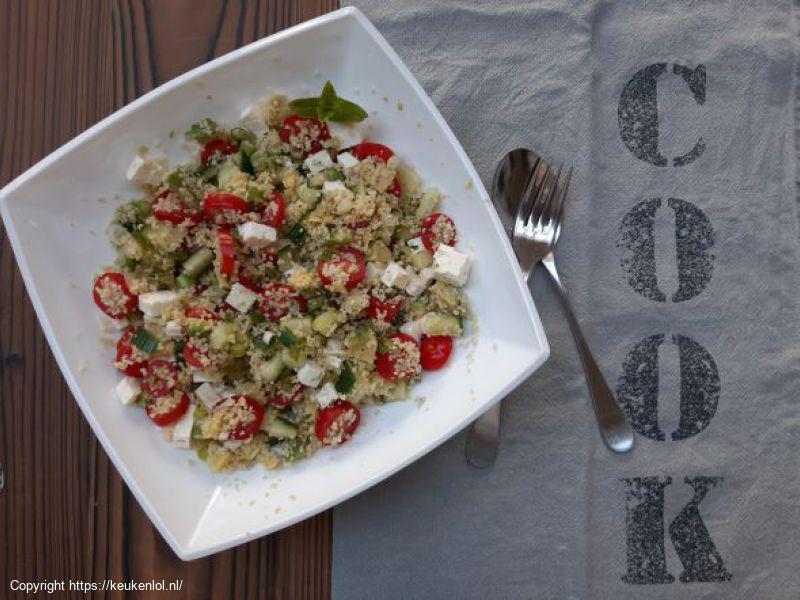 Couscous salade met avocado en feta