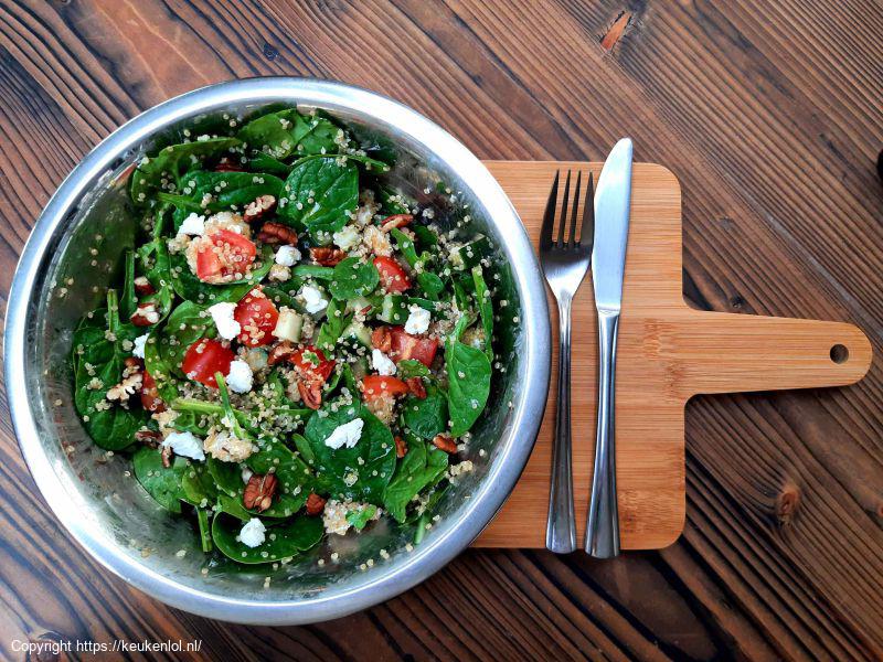 Quinoa spinazie salade